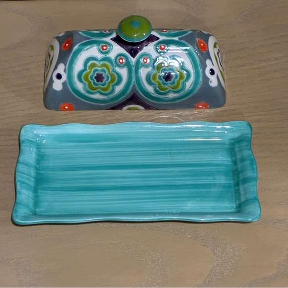 Anthropologie Okuno Handpainted Ceramic Butter Dish with Lid Boho Floral Pattern - Picture 2 of 5